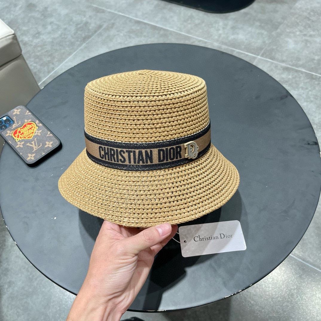 Christian Dior Caps